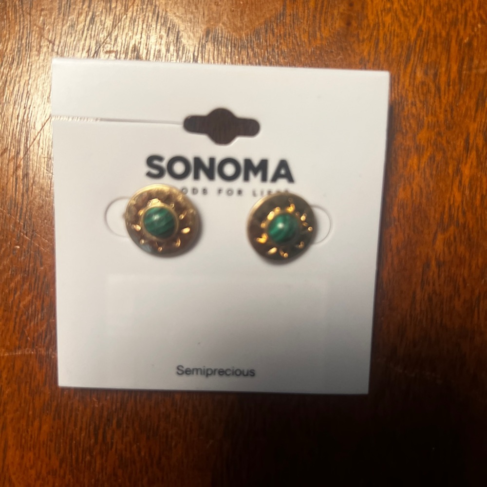 NWT Sonoma earrings gold tone with green stones